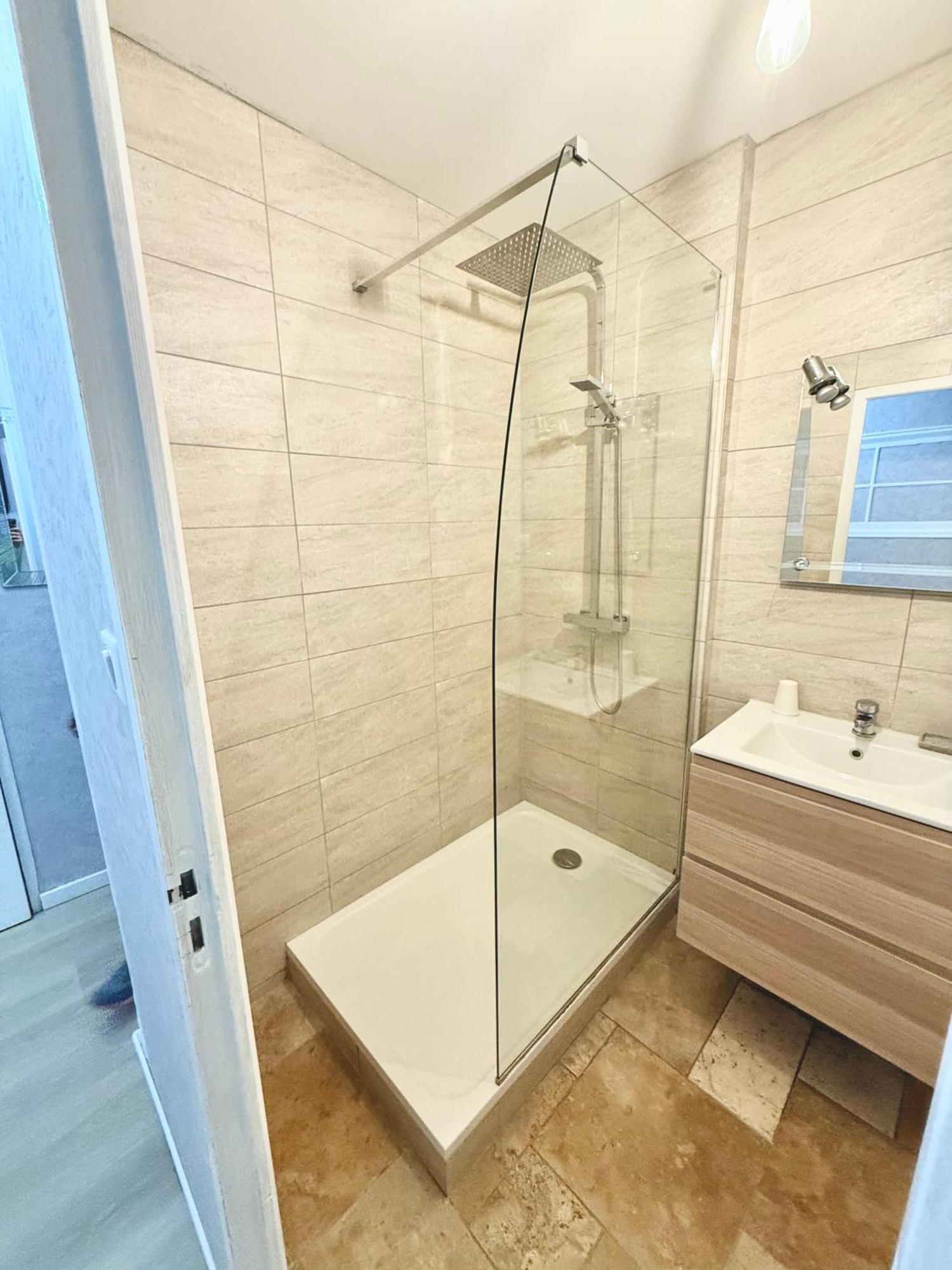 Le Retro Appartement Saint-Laurent-sur-Saone Buitenkant foto